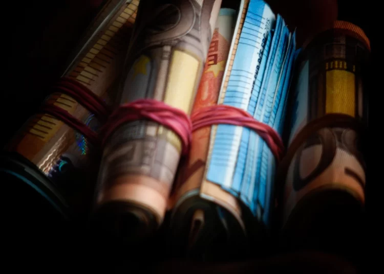 «Φρένο» στο επίδομα παιδιού και στέγασης – Ξεκινούν έλεγχοι στους δικαιούχους