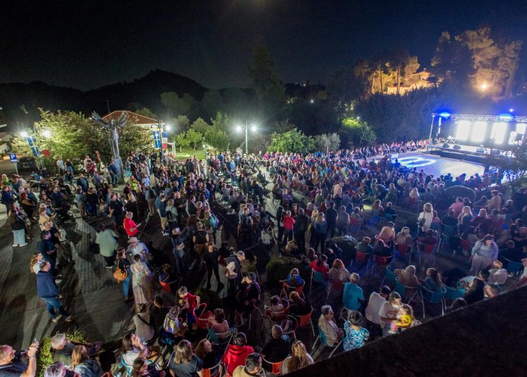 Ολυμπία: Ξύπνησαν νοσταλγικές μνήμες 80s & 90s με Μπίγαλη, Μαντώ, Πωλίνα & Βόσσου