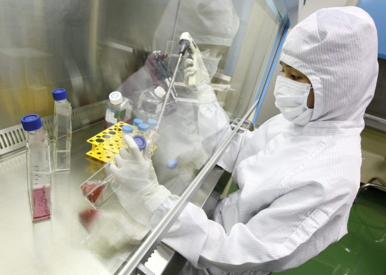 Εκατοντάδες καρκινογόνοι παράγοντες βρέθηκαν σε υλικά τροφίμων!