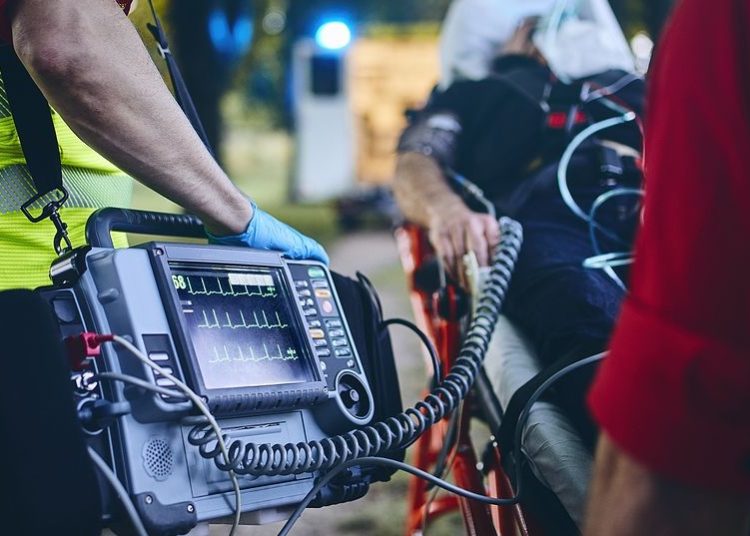 Yπάλληλοι Π.Ε. Ηλείας: Χαμένοι οι 36 απινιδωτές  που αγοράστηκαν 69.605,00 €