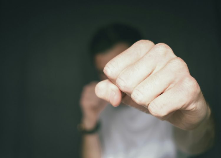 Κρήτη: Μαθητής ξυλοκόπησε γυμνασιάρχη