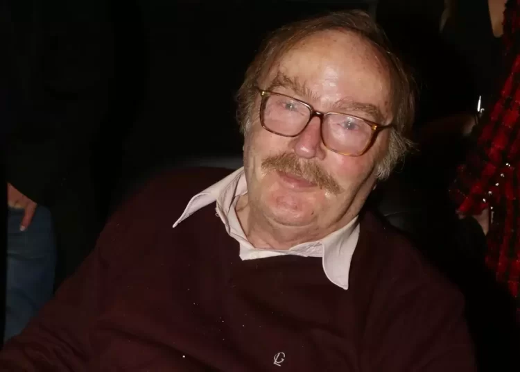 Πέθανε ο ηθοποιός Ντίνος Καρύδης σε ηλικία 85 ετών