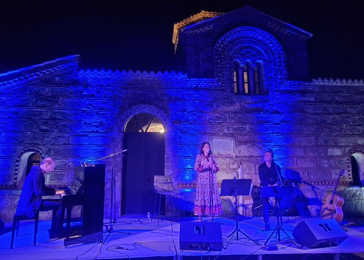 Ονειρική μυσταγωγία στην Γαστούνη-Mουσικό ταξίδι με έργα του Χατζηδάκι