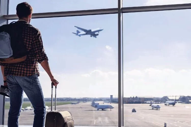 ΠΥΡΓΟΣ: Η πόλη αργοσβήνει… γερνάει… Και ΟΛΟΙ οι Αιρετοί του Δήμου… κοκκορομαχούν σε βάρος των Δημοτών