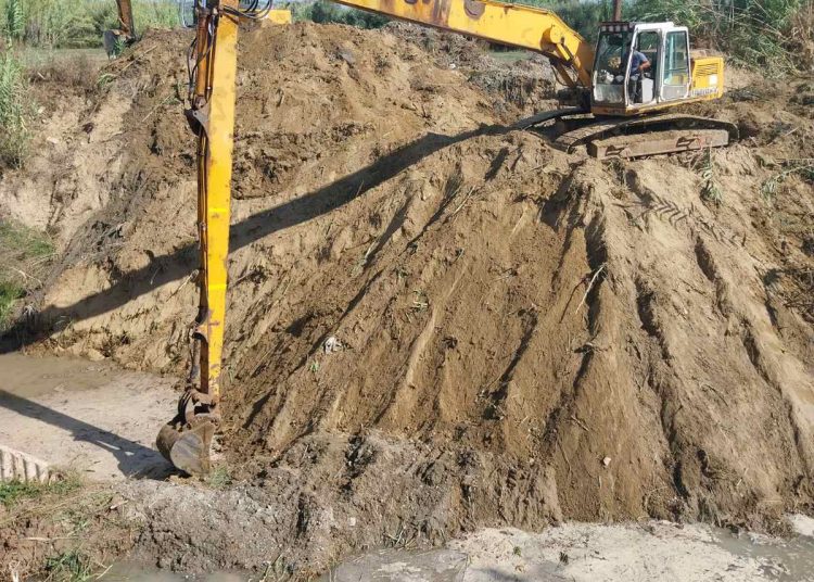 Π.Ε. Ηλείας: Καθαρισμοί στον ποταμό Ιάρδανο-Προστασία για το ίδρυμα ¨Νέα Βασιλειάς¨