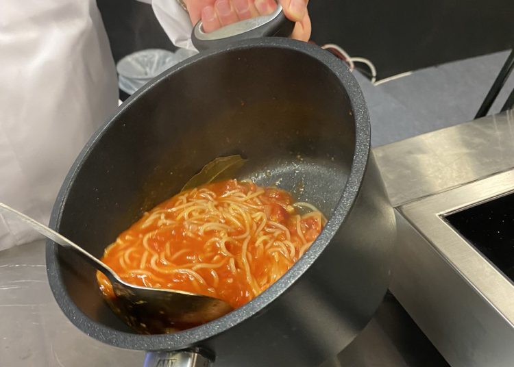 Το χονδρομενούδελο κέρδισε τις εντυπώσεις στην ΔΕΘ