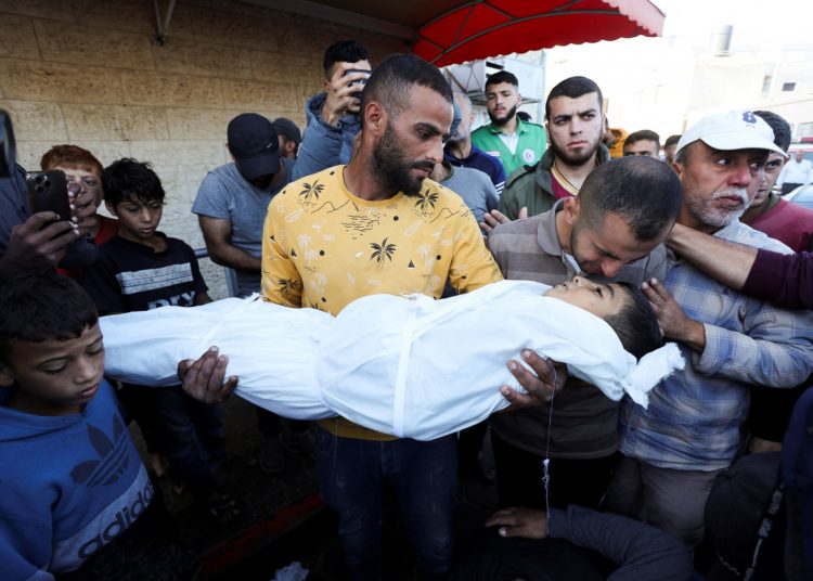 Γάζα: Mακελειό από το Ισραήλ-Νεκροί πάνω από 143 γυναίκες & παιδιά