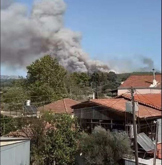 Φωτιές σε Γεράκι & Πανόπουλο ξέσπασαν-Ήχησε και 112