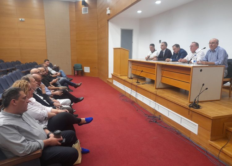 Έντονο ενδιαφέρον παρουσίασε η ημερίδα της Κίνησης  Πολιτών στην Αμαλιάδα «ΟΛΟΙ ΜΑΖΙ να πετύχουμε το στόχο για ΑΕΙ στην Ηλεία»!