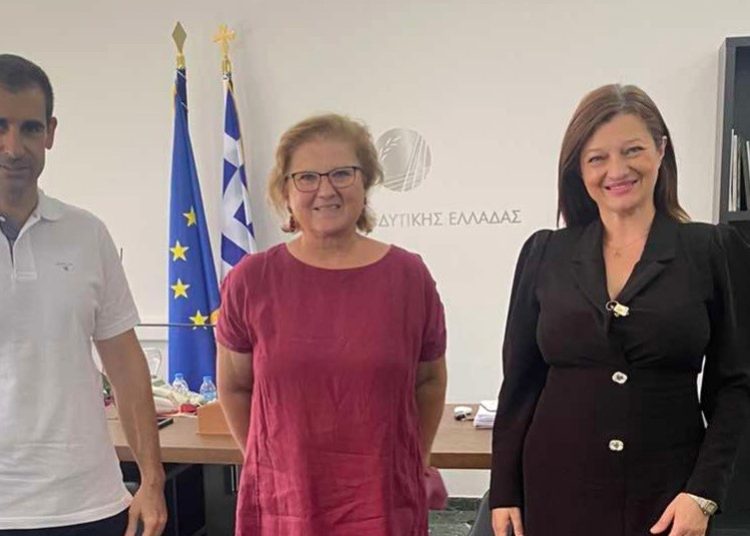 Συνάντηση εργασίας Αυγερινοπούλου, Γιαννόπουλου & Eder για την  εξέλιξη του ανασκαφικού έργου στο Κλειδί Σαμικού