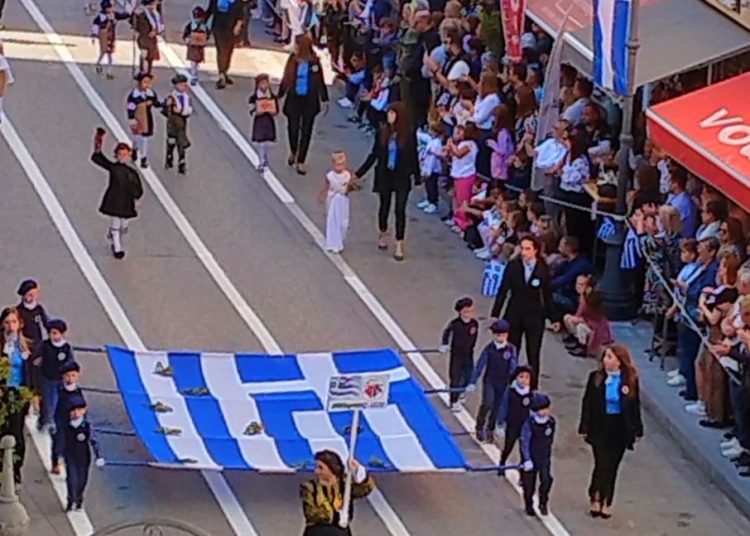 Ηλεία: Με περηφάνια και λαμπρότητα έγινε η παρέλαση της 28ης Οκτωβρίου σε κάθε γωνιά(ΦΩΤΟ)