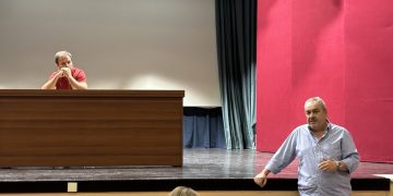 Γαστούνη: Συνέλευση για παραβατικότητα στα σχολεία-Στο πλευρό γονιών ο Δήμος Πηνειού