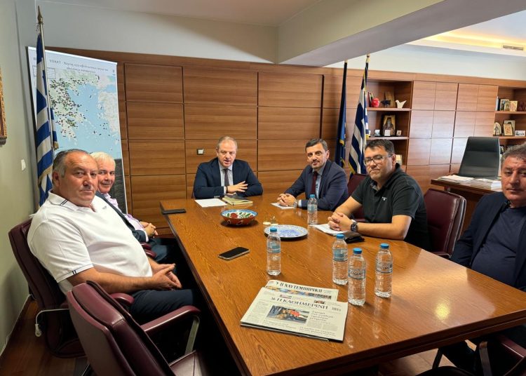 Νικολακόπουλος: Μείωση πλαφόν στρεμματικής ενίσχυσης & παράταση παράδοσης