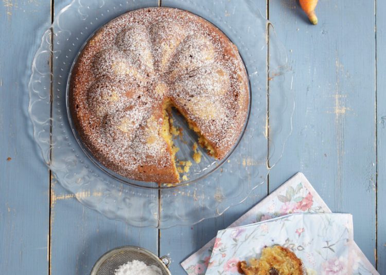 Κέικ καρότου χωρίς μίξερ