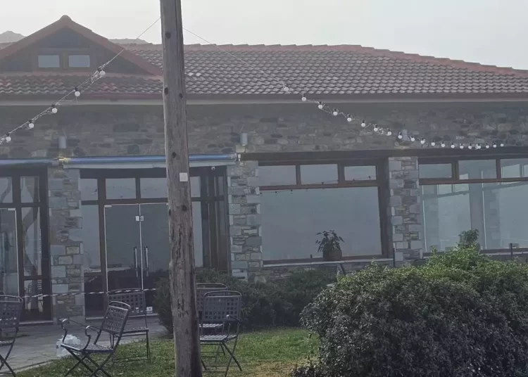 Φλώρινα: Μαζική δηλητηρίαση από μονοξείδιο του άνθρακα σε ξενοδοχείο – Στο νοσοκομείο 14 άτομα, το ένα σοβαρά