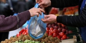 Ακρίβεια: Τα αγροτικά προϊόντα είναι φθηνά στον παραγωγό αλλά … “χρυσάφι” στο ράφι