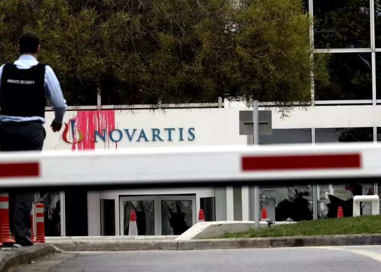 Εισαγγελία Οικονομικού Εγκλήματος για Novartis: Δεστεμπασίδης ο κουκουλοφόρος «Σαράφης», Μαραγγέλη η «Κελέση»