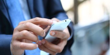 Αποδείξεις: Ποιες δίνουν έκπτωση φόρου έως 2.200 ευρώ