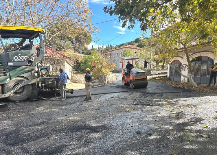 Περιφέρεια: Έργα συντήρησης οδικών δικτύων σε χωριά της Νότιας Ηλείας