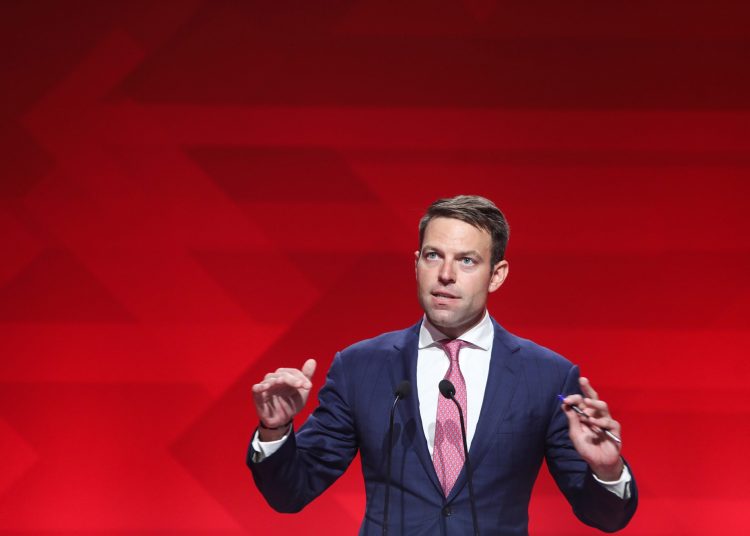 Αποχωρεί ο Κασσελάκης από τον ΣΥΡΙΖΑ – Ανακοίνωσε τη δημιουργία νέου κόμματος από τα γραφεία του στον Ταύρο