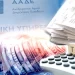 Φορολογικό νομοσχέδιο: Κατάργηση τέλους επιτηδεύματος, μείωση ασφαλιστικών εισφορών, έκτακτο βοήθημα σε ευάλωτους και συνταξιούχους τα Χριστούγεννα