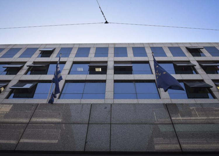 ΑΣΕΠ: Aιτήσεις για μόνιμες προσλήψεις στο δημόσιο με απολυτήριο γυμνασίου