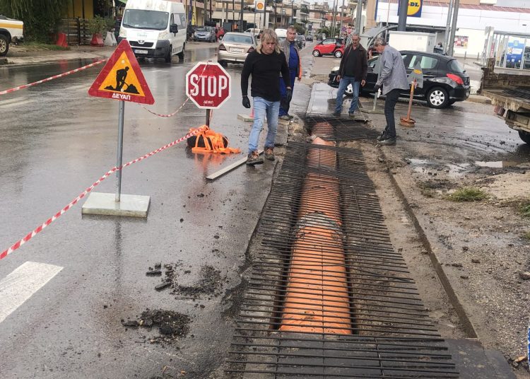 Πύργος: Η ΔΕΥΑΠ έλυσε χρόνιο πρόβλημα στην περιμετρική Ολυμπίων