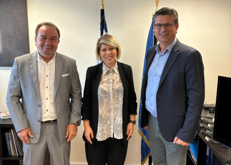 Επίσκεψη Λέντζα στην ΓΓ Αιτούντων Ασύλου για θέματα της δομής μεταναστών