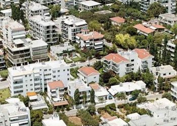Ξεκινούν στεγαστικά προγράμματα άνω των 5 δισ. για εύρεση κατοικίας και ανακαίνιση ακινήτων