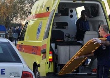 Πύργος: Τροχαίο με δυο Ι.Χ. και τραυματίας ένας πεζός στο πεζοδρόμιο!