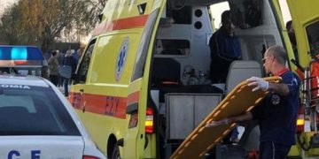 Πύργος: Τροχαίο με δυο Ι.Χ. και τραυματίας ένας πεζός στο πεζοδρόμιο!