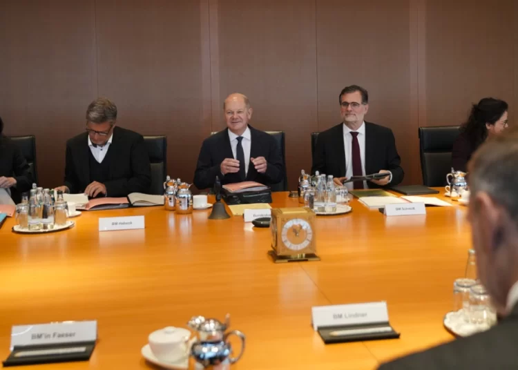 Κυβερνητική κρίση στη Γερμανία: Ο Σολτς απέπεμψε τον υπουργό Οικονομικών