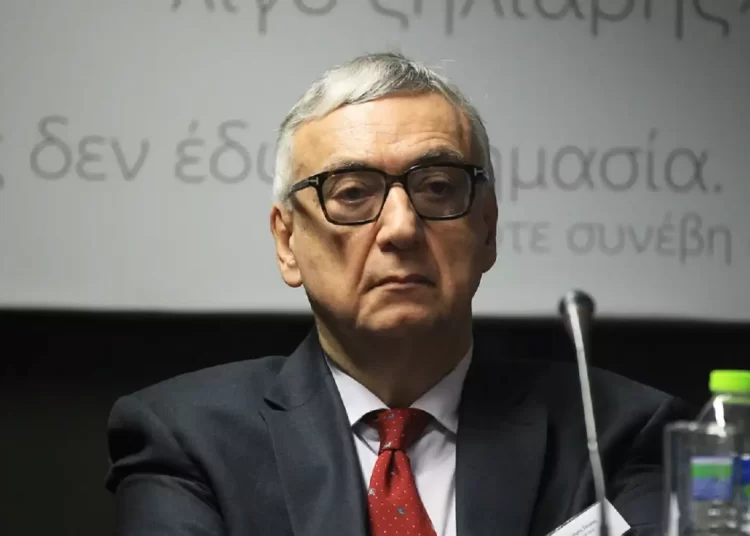 Δημήτρης Σούρας: Θρήνος για το θάνατο του γνωστού ψυχιάτρου – Η λοίμωξη που τον οδήγησε στο θάνατο