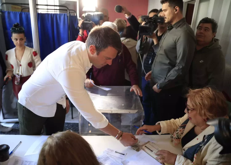 ΣΥΡΙΖΑ ΥΠΟ ΔΙΑΛΥΣΗ: Καθαρή επικράτησή τους βλέπουν τα στελέχη της πλειοψηφίας – Νίκη βλέπει και ο Κασσελάκης