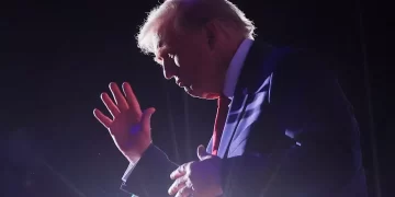 Ντόναλντ Τραμπ: Τι μισθό λαμβάνει ο πρόεδρος των ΗΠΑ