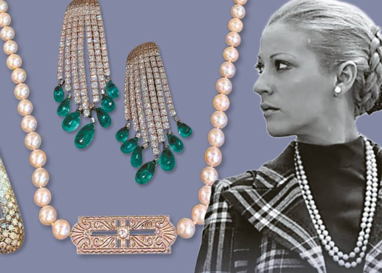 Ζωή Λάσκαρη: Γιατί βγαίνουν στο σφυρί τα κοσμήματά της