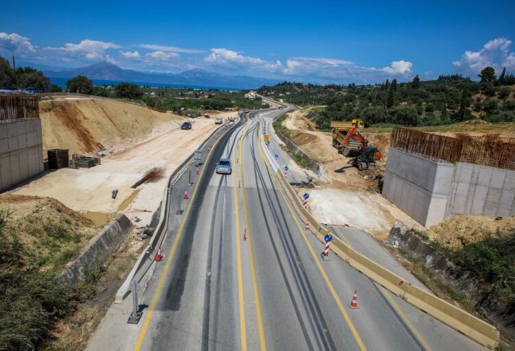 Πατρών-Πύργου: Έτοιμα τα πρώτα διόδια-Καλοκαίρι ανοίγει το πρώτο κομμάτι δρόμου