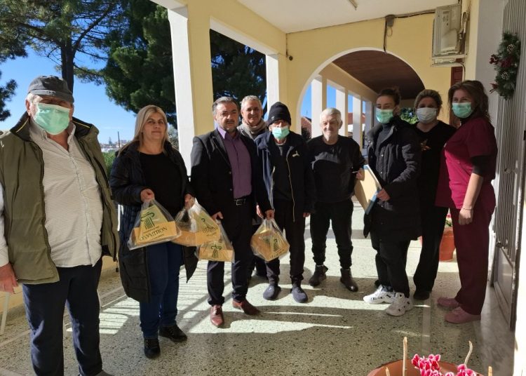 Αντιπροσωπεία του Δ.Σ του Συλλόγου Εργαζομένων Δήμων Πύργου-Αρχαίας Ολυμπίας-Ζαχάρως επισκέφθηκε το Γηροκομείο Πύργου “Άγιος Χαράλαμπος”