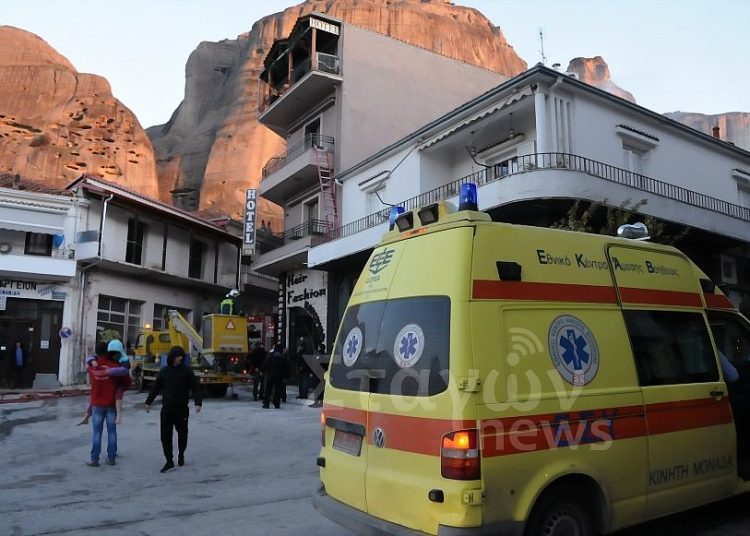 Καλαμπάκα: Ένας νεκρός και δώδεκα τραυματίες από τη φωτιά σε ξενοδοχείο