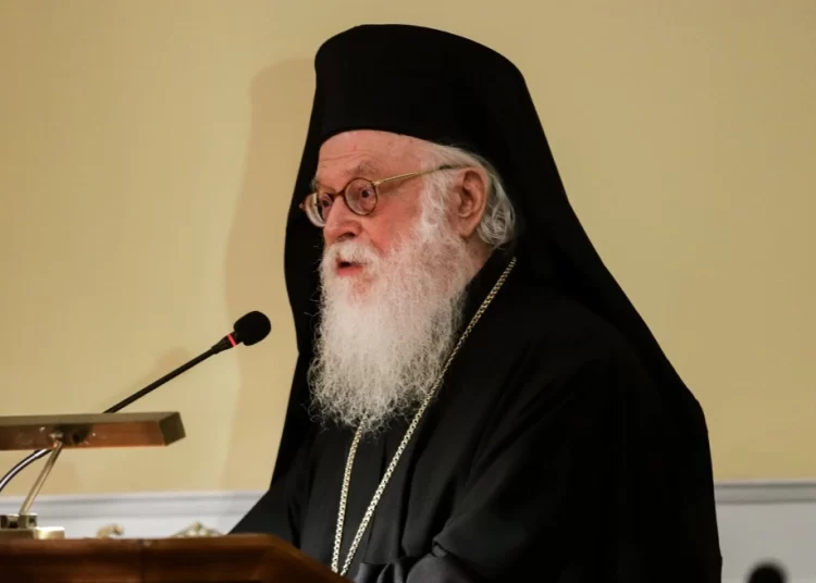 Στο Νοσοκομείο εισήχθη προληπτικά ο Αρχιεπίσκοπος Αλβανίας Αναστάσιος