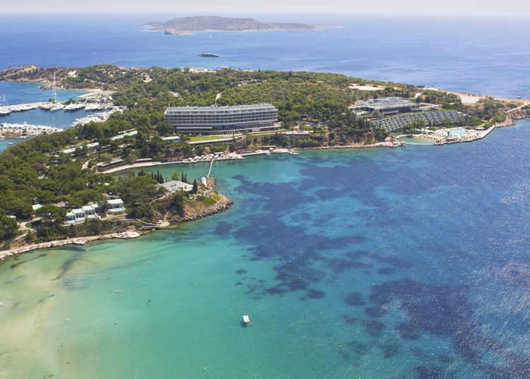 Βουλιαγμένη: 33.000 ευρώ το τ.µ. πωλήθηκε οροφοδιαµέρισµα