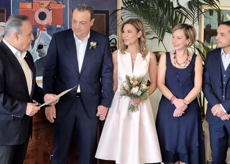 Παντρεύτηκε ο πρόεδρος του ΣΥΡΙΖΑ Σωκράτης Φάμελλος