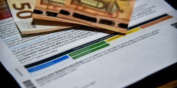 Ρεύμα: Αυξήσεις από 7% έως 63% στην τιμή ηλεκτρικής ενέργειας τον Δεκέμβριο