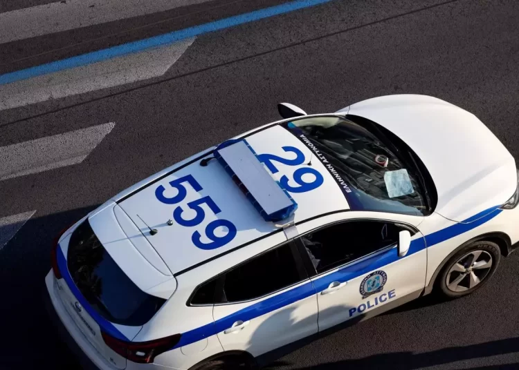 Άγρια δολοφονία στους Αμπελόκηπους: «Σκότωσα τη γυναίκα μου και την έχω στο πατάρι»