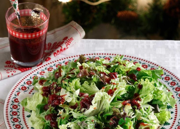 Γιορτινές σαλάτες – Aπολαυστικές συνταγές