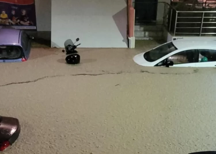 Κακοκαιρία Bora: Να κηρυχθεί η Ρόδος σε κατάσταση έκτακτης ανάγκης το νησί ζητά ο δήμαρχος Ρόδου