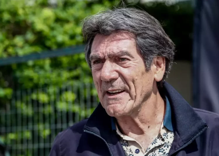 Νίκος Σαργκάνης: Δύσκολες ώρες για τον παλαίμαχο τερματοφύλακα – «Είναι σε κώμα στο νοσοκομείο»