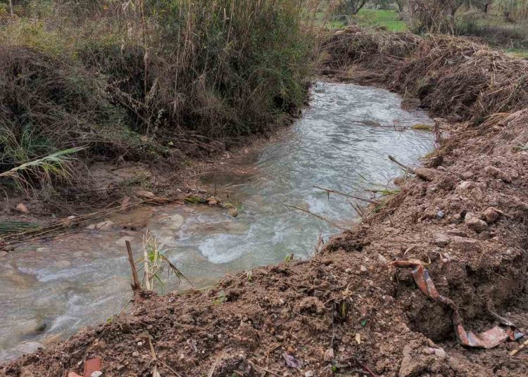 Περιφέρεια: Αντιπλημμυρικές παρεμβάσεις σε Στρέφι, Μουζάκι, Καράτουλα & Φιγαλεία