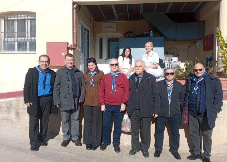 Παλαιοί Πρόσκοποι Ηλείας: Προσφορά αγάπης στο Άσυλο Ανιάτων Ν. Βασιλειάς