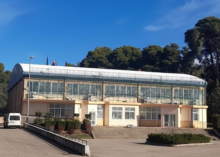 Επαναλειτουργεί σύντομα το Κλειστό Γυμναστήριο Κρεστένων